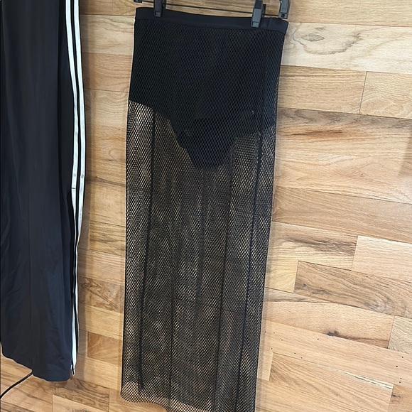 Black Mesh Skirt - Picture 6 of 6